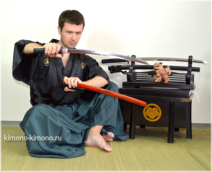 japanese silk kimono and hakama pants