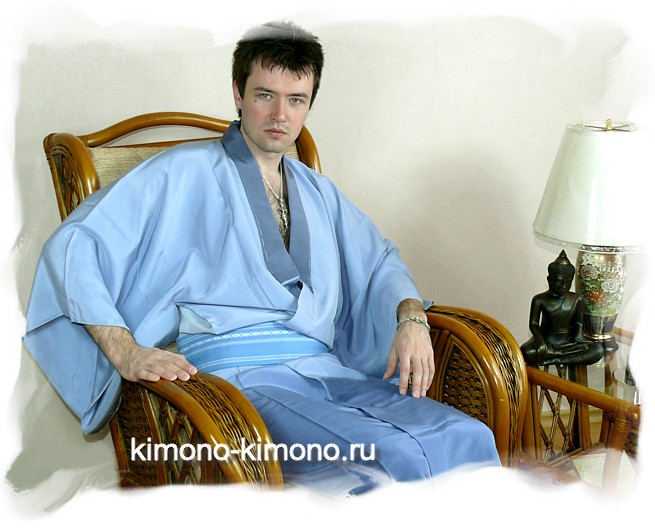 японское мужское шелковое кимоно