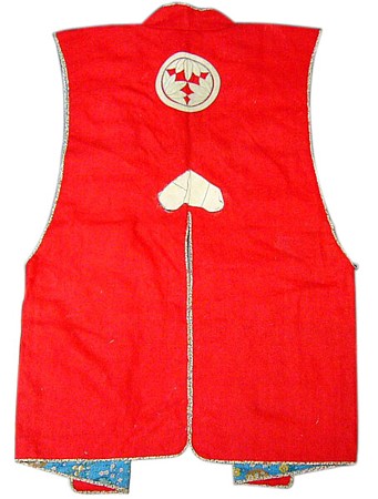 одежда самурая: дзимбаори, конец 18 в. шерсть, парча, вышивка