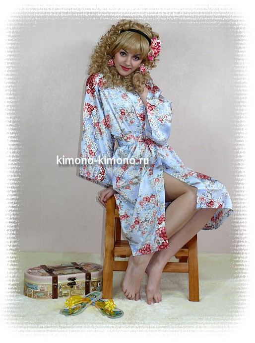 японский халатик-кимоно из натурального шелка